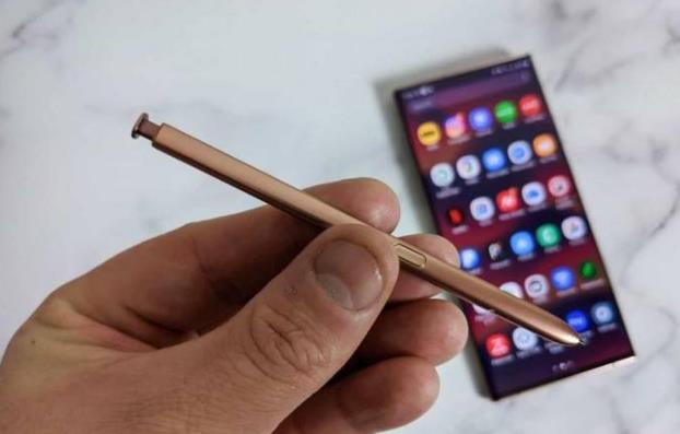 三星Galaxy Z Fold 2最新爆料:原型機支持S Pen手寫筆